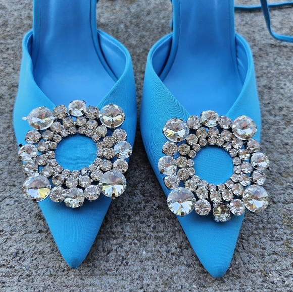 Zara - Picture 2 of 7